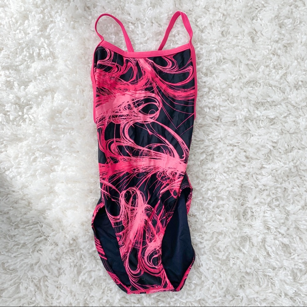 Sporti One Piece